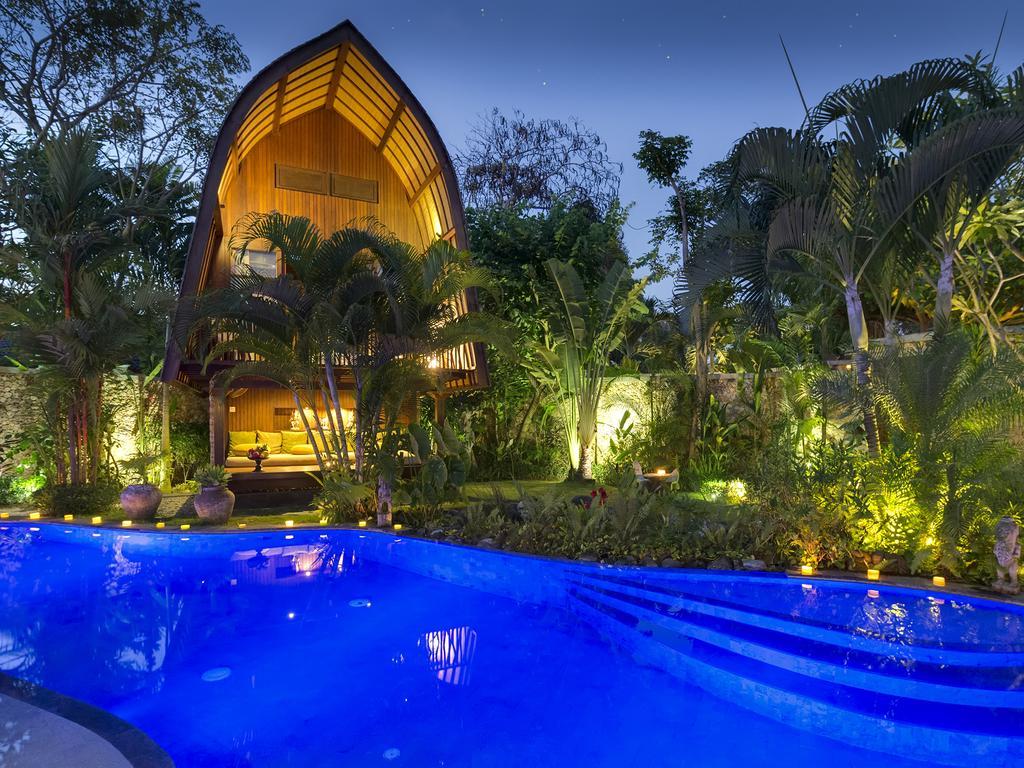 Lataliana Villas Семіньяк Екстер'єр фото